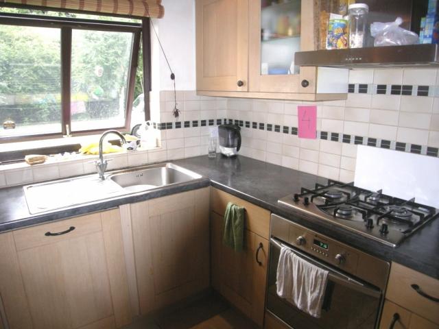 			NEAR MIDDLESEX UNI!, 2 Bedroom, 1 bath, 1 reception Flat			 Wheatley Close, HENDON
